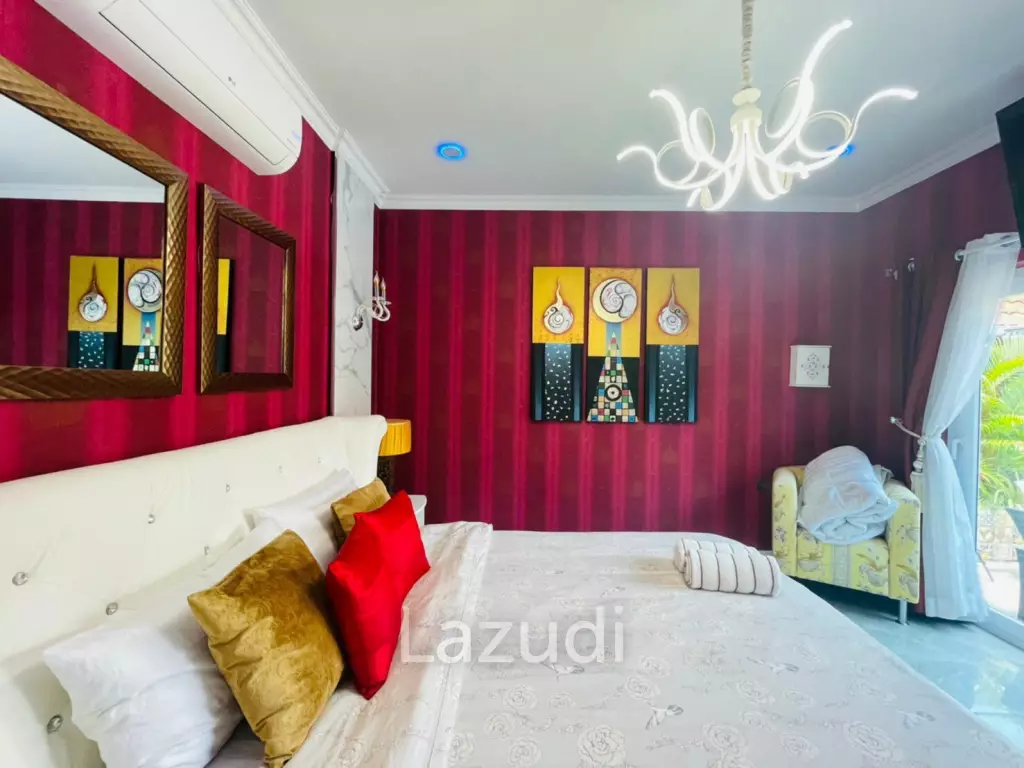 Jomtien Beach Pool Villa for Sale in Pattaya