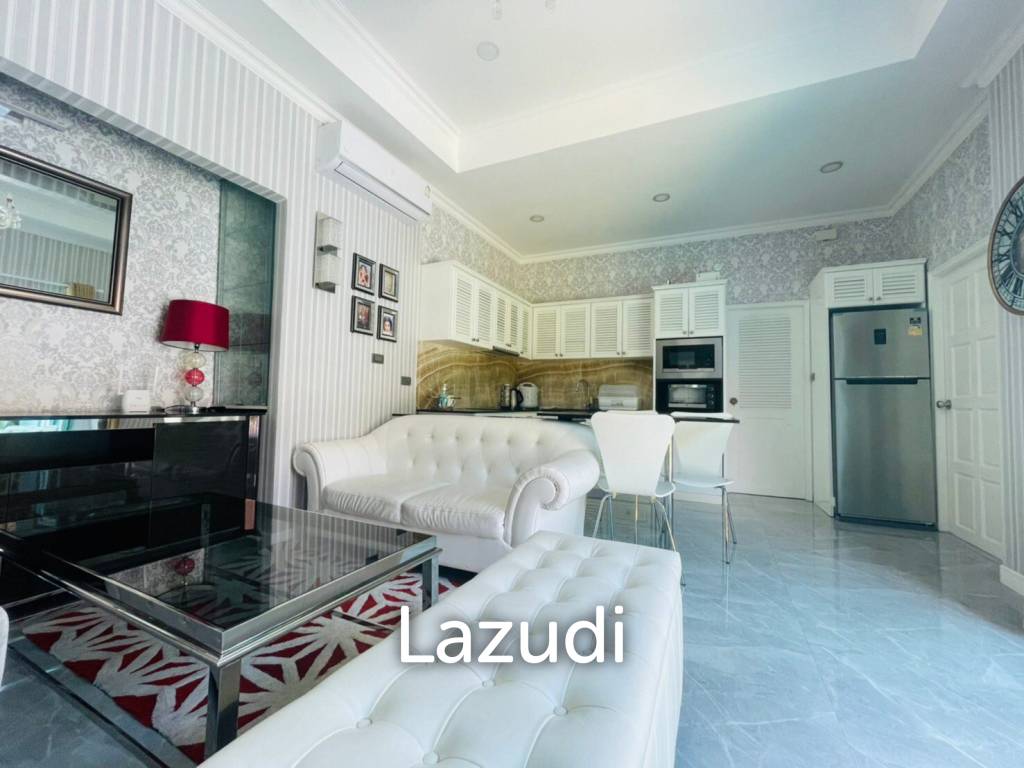 Jomtien Beach Pool Villa for Sale in Pattaya