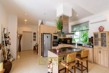 RED MOUNTAIN BOUTIQUE : Great Value 3 Bed Pool Villa