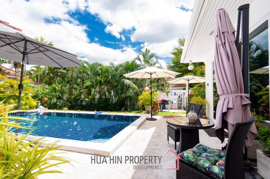 RED MOUNTAIN BOUTIQUE : Great Value 3 Bed Pool Villa
