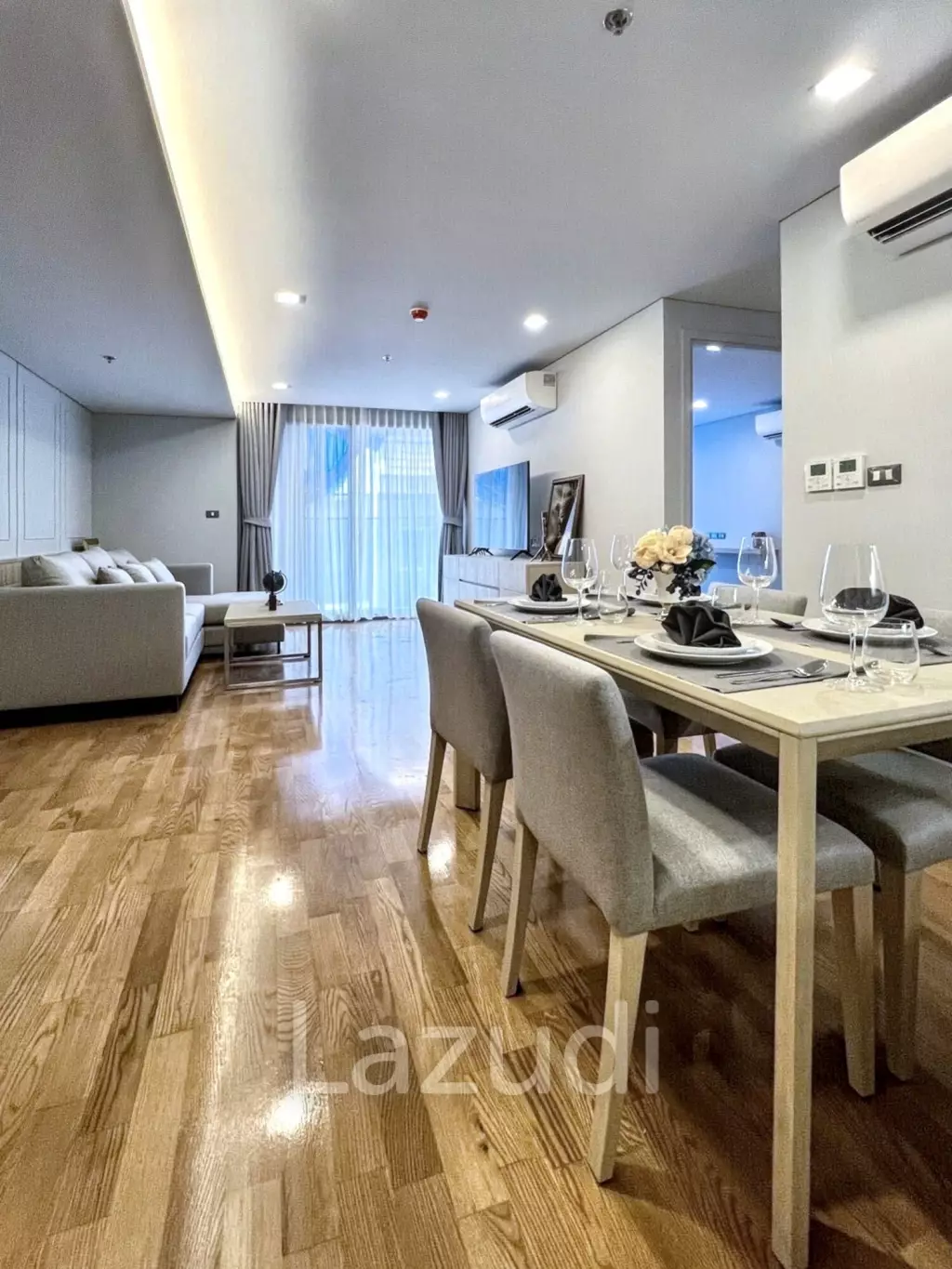 2 Bed 99 SQ.M Piya Apartment Sukhumvit 15