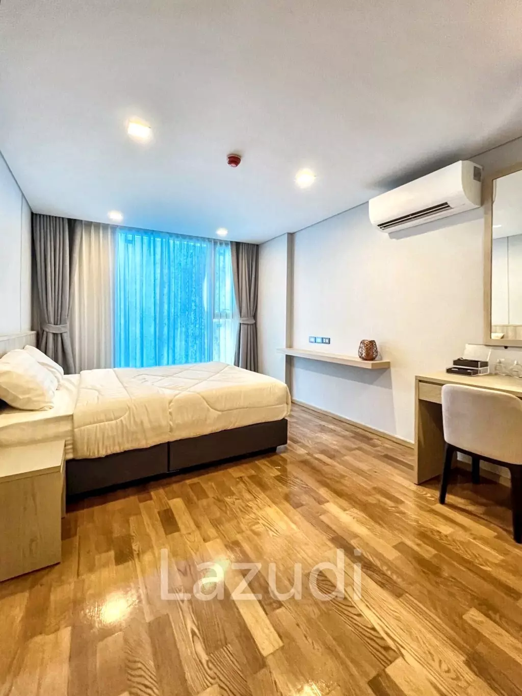 2 Bed 99 SQ.M Piya Apartment Sukhumvit 15