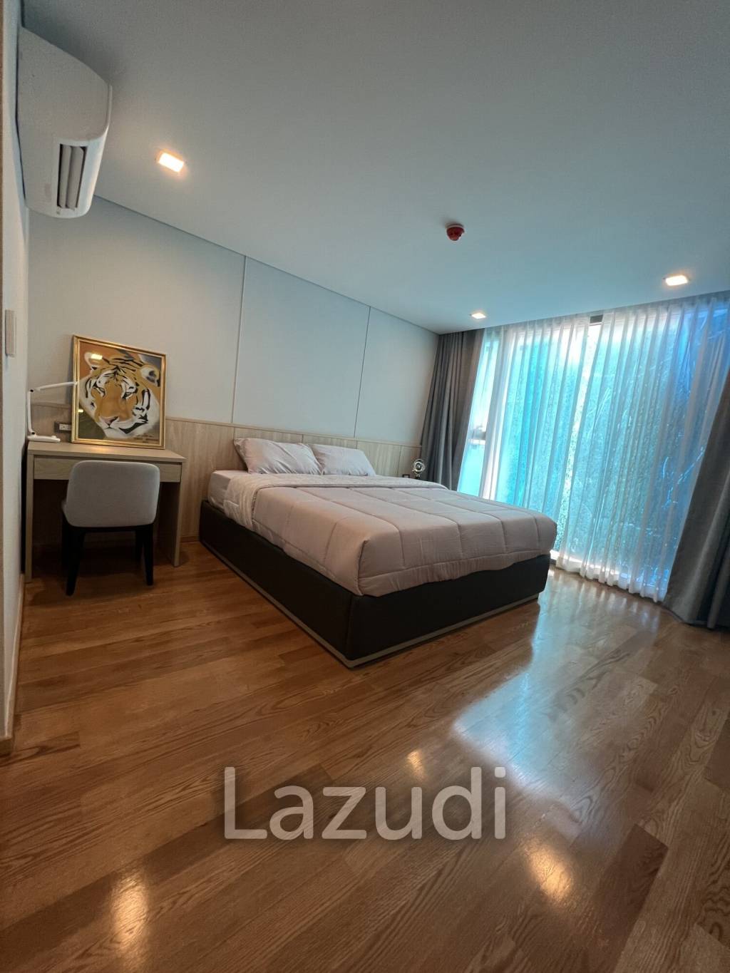 2 Bed 99 SQ.M Piya Apartment Sukhumvit 15