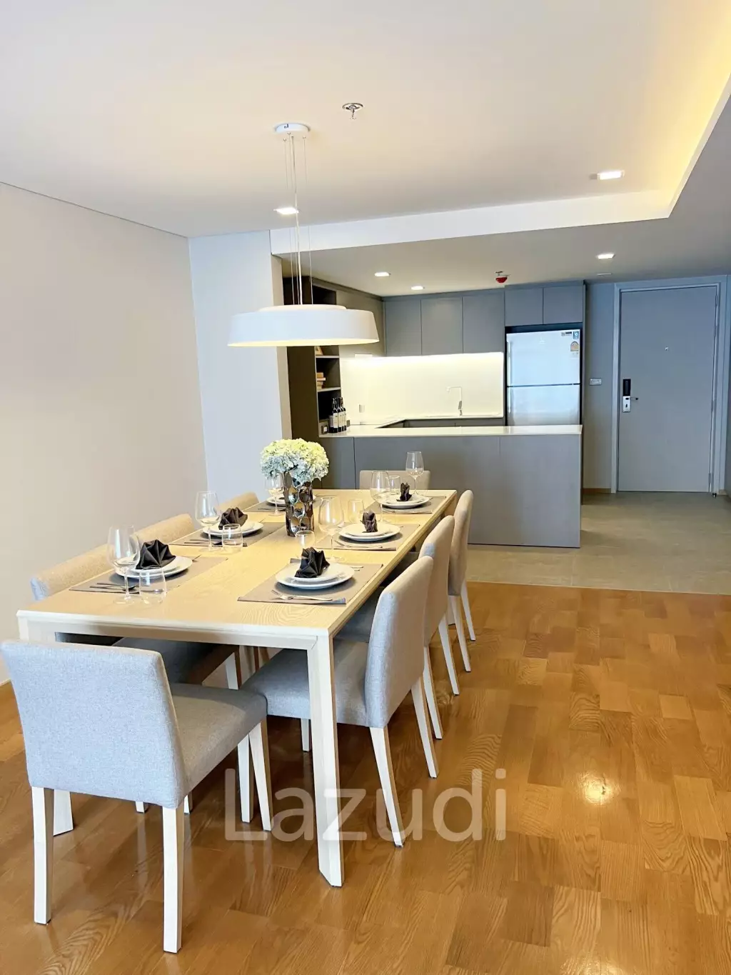 3 Bed 142 SQ.M Piya Apartment Sukhumvit 15