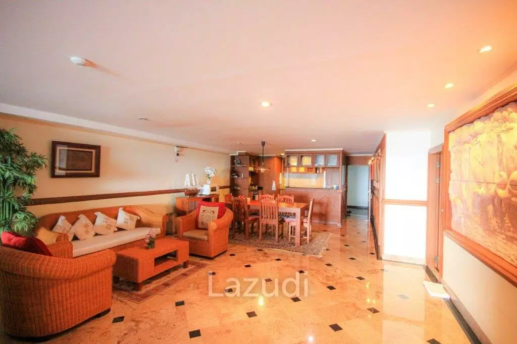Luxury 2 Bedroom Condo