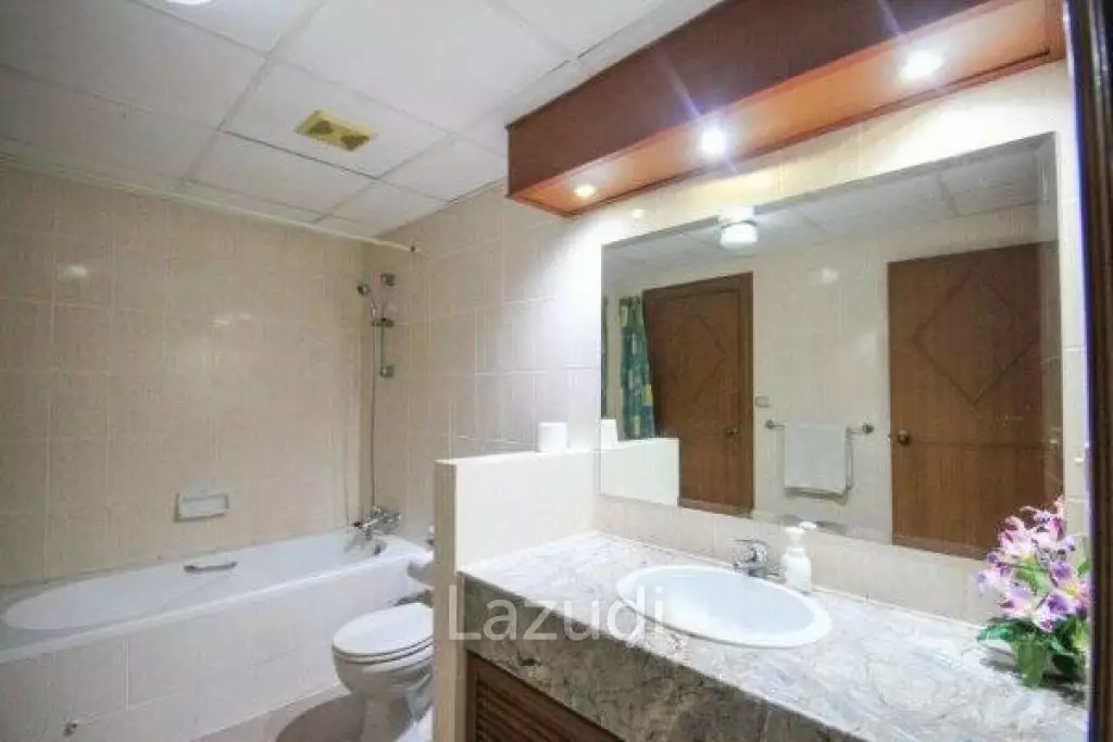 Luxury 2 Bedroom Condo