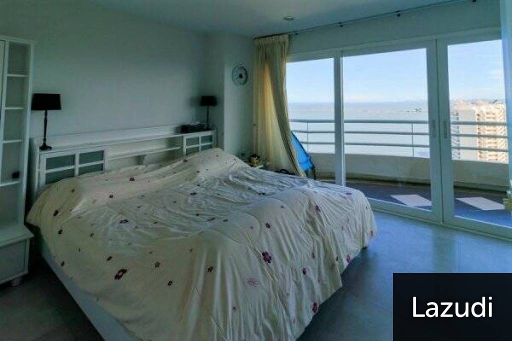 3 Bedroom Condo Sea View
