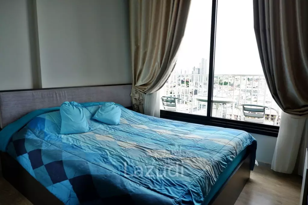 1 Bedroom 1 Bathroom 35 SQ.M. The Base Central Pattaya