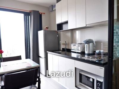 1 Bed High Floor at The Base Condo for Rent