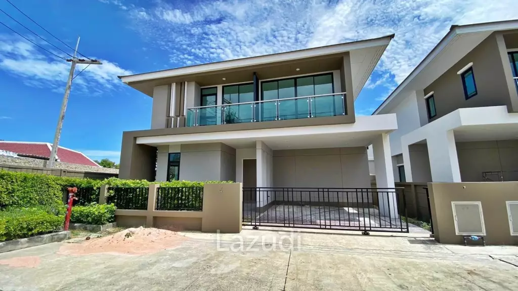 East Pattaya 4 Bedroom New House for Sale