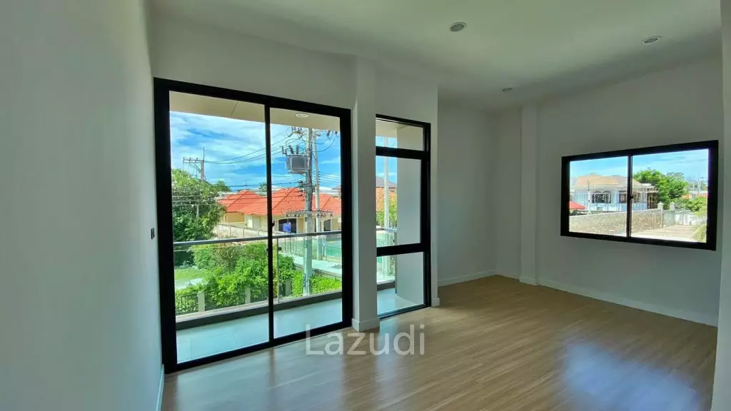 East Pattaya 4 Bedroom New House for Sale
