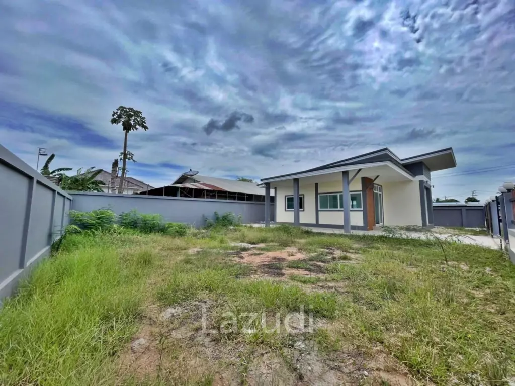 2 Beds 2 Baths 100 SQ.M Modern House in Huay Yai