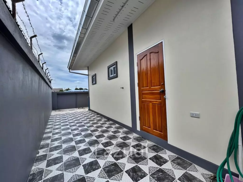 2 Beds 2 Baths 100 SQ.M Modern House in Huay Yai