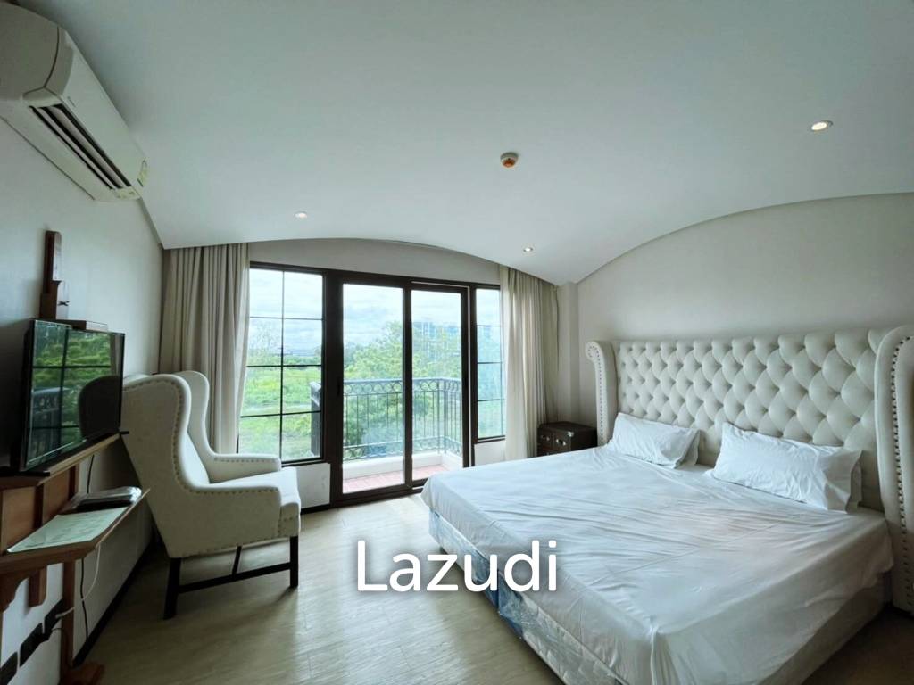 Studio 1 Bathroom 24 SQ.M. The Venetian Signature Condo Resort