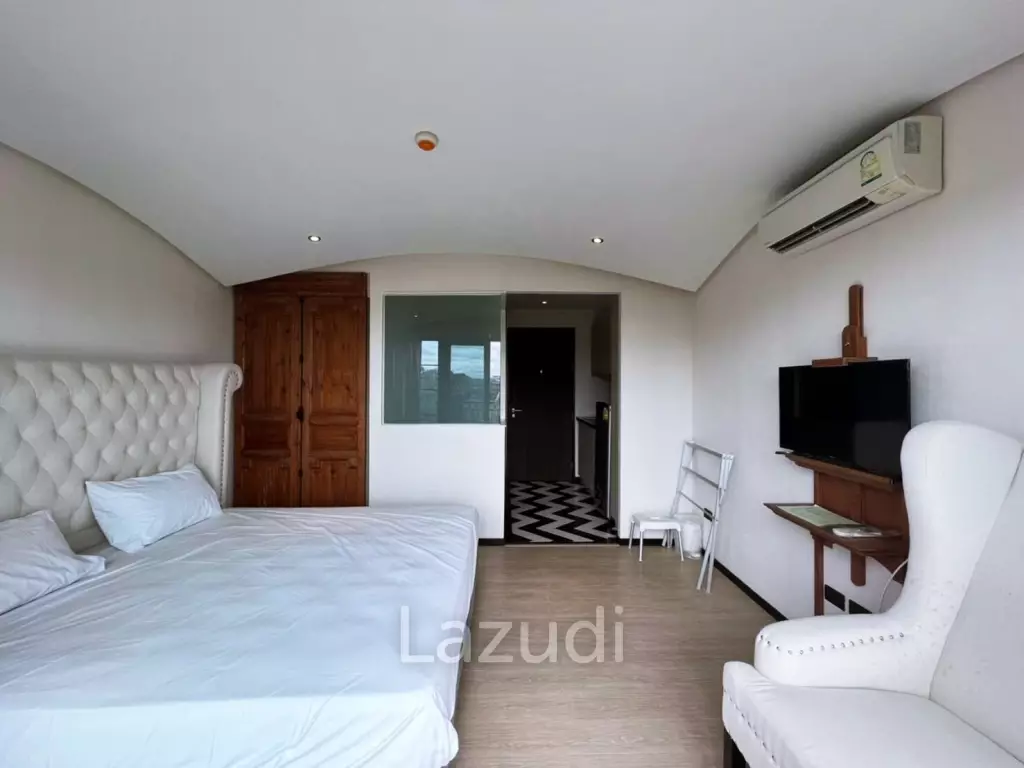 Studio 1 Bathroom 24 SQ.M. The Venetian Signature Condo Resort