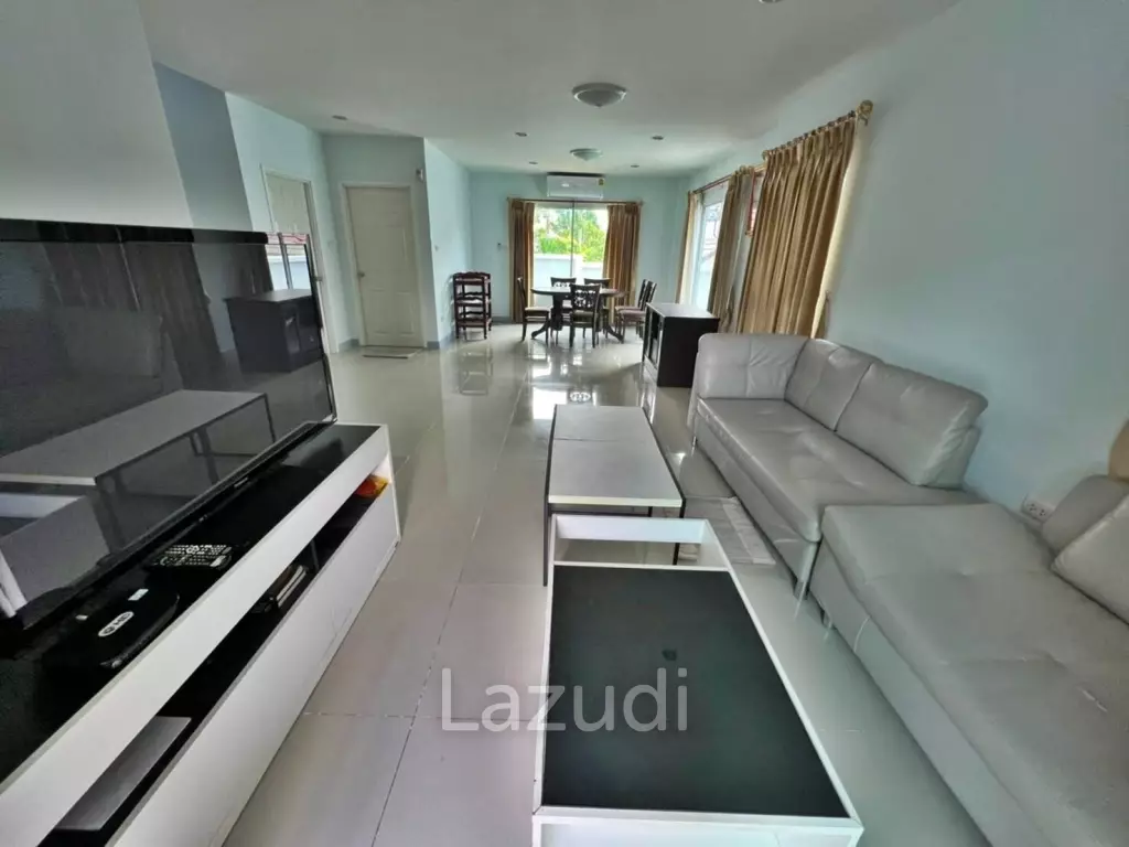 House in East Pattaya with 3 Bedrooms for Sale