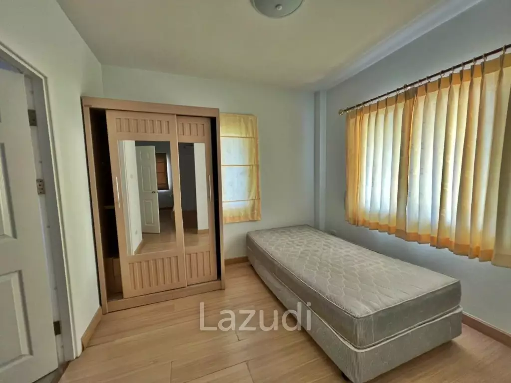 House in East Pattaya with 3 Bedrooms for Sale