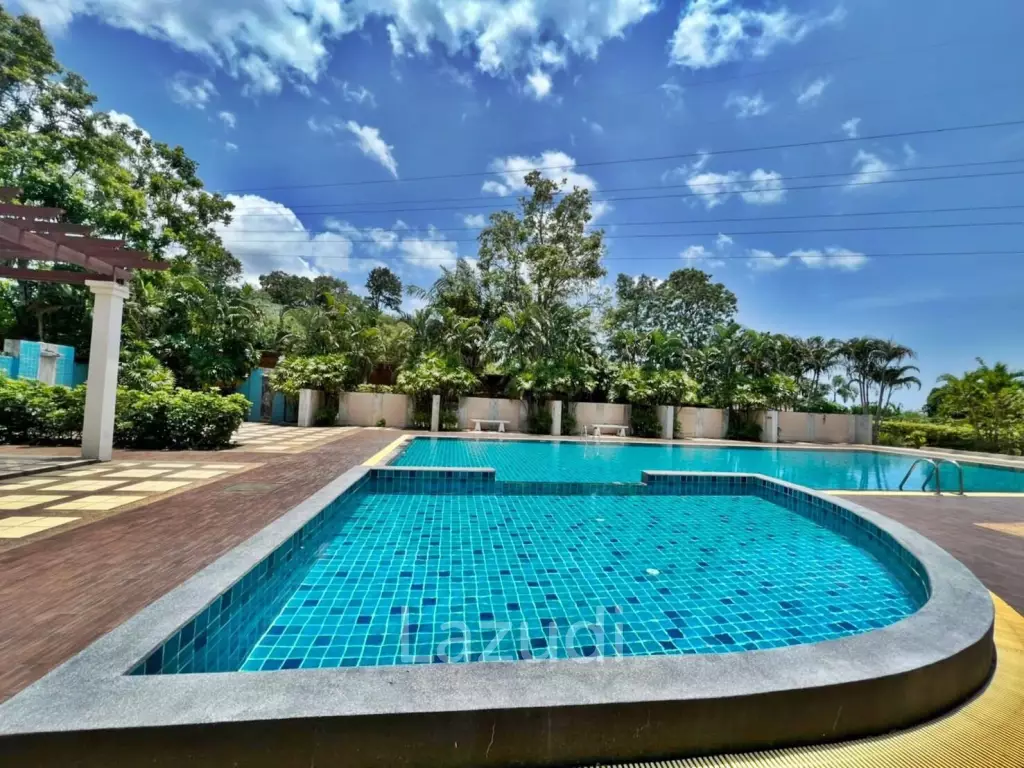 House in East Pattaya with 3 Bedrooms for Sale