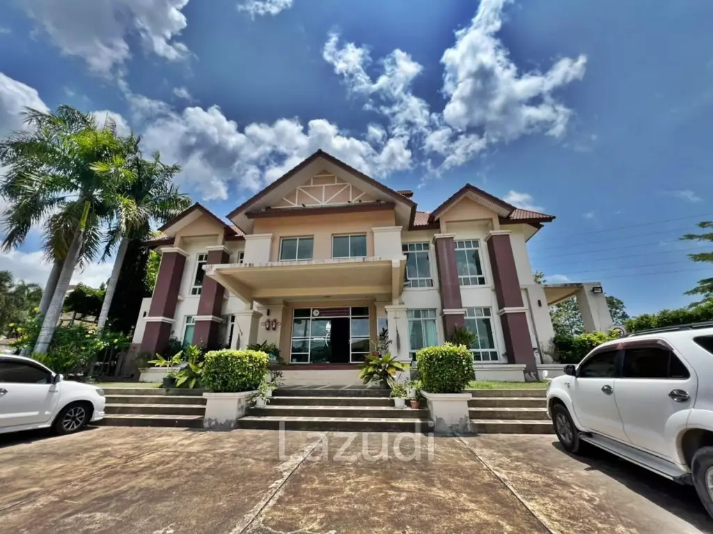 House in East Pattaya with 3 Bedrooms for Sale