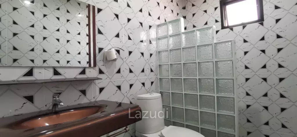 Pool Villa House in Jomtien Pattaya for Sale