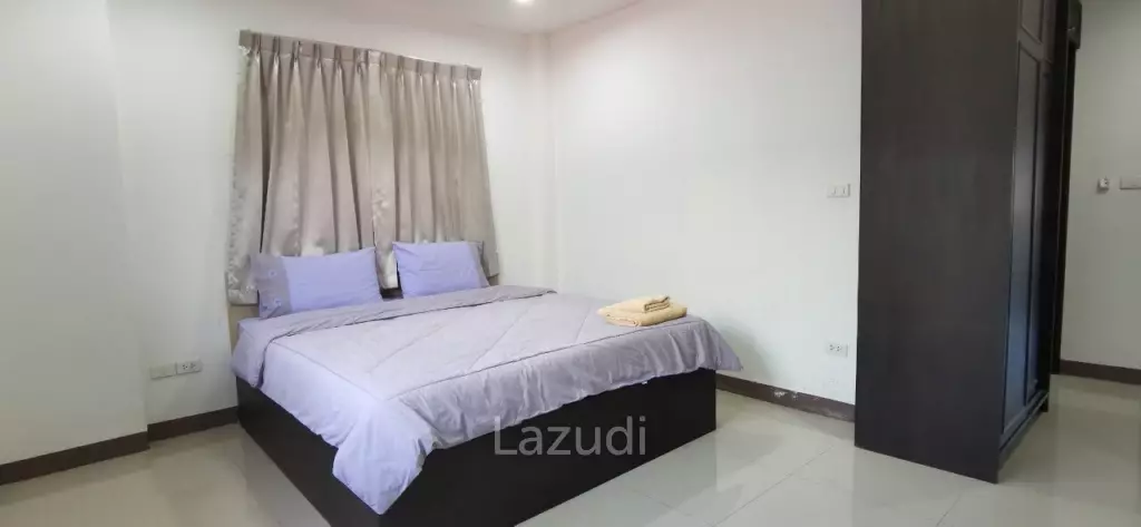 Pool Villa House in Jomtien Pattaya for Sale