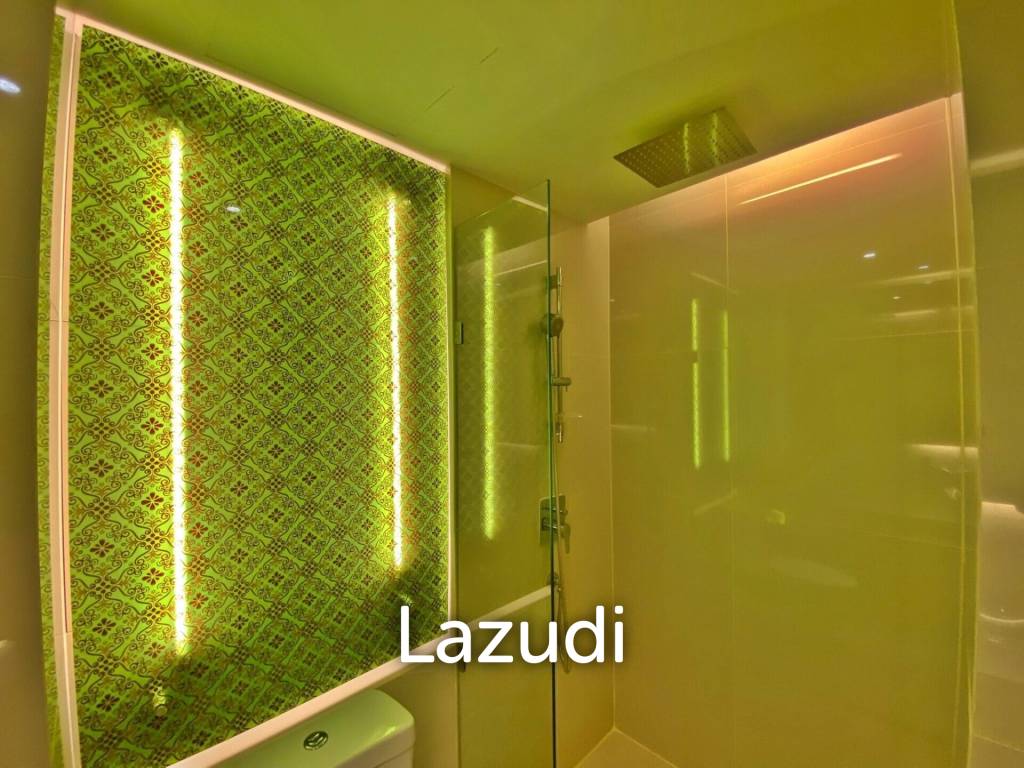Exceptional Grande Caribbean Condo for Sale