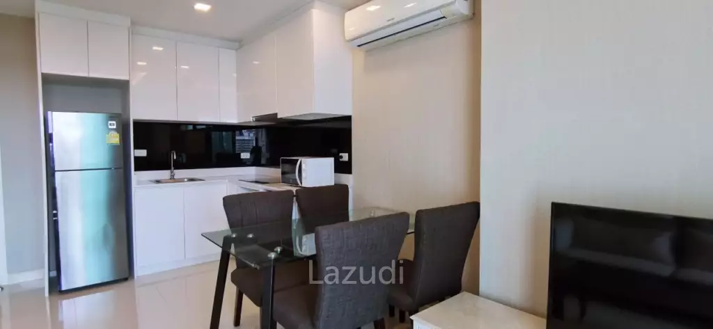 One Tower Condo for Sale in Pratumnuk