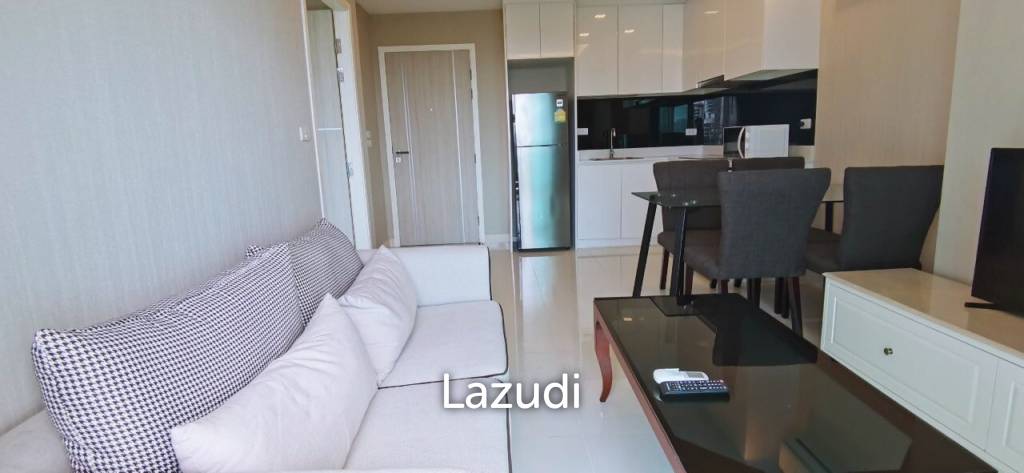 One Tower Condo for Sale in Pratumnuk