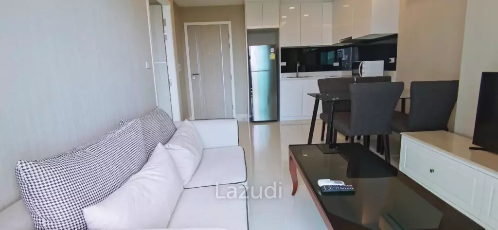 One Tower Condo for Sale in Pratumnuk