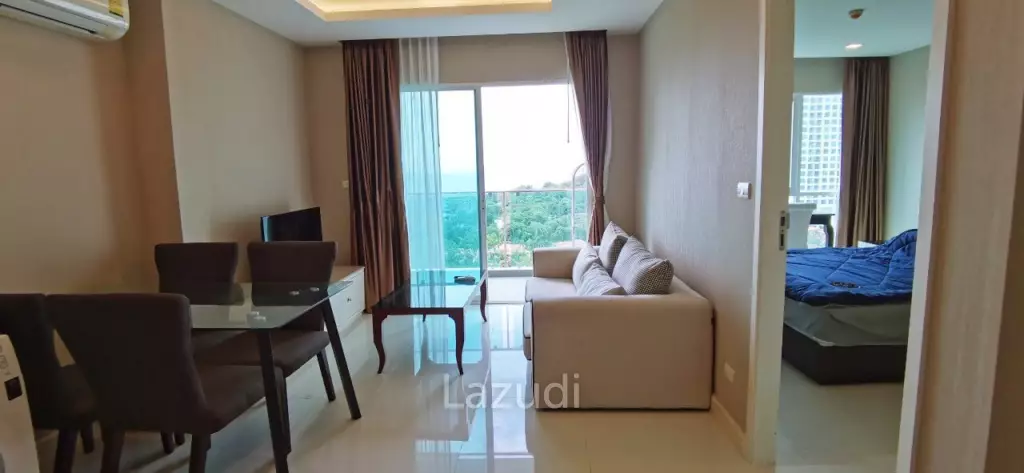 One Tower Condo for Sale in Pratumnuk
