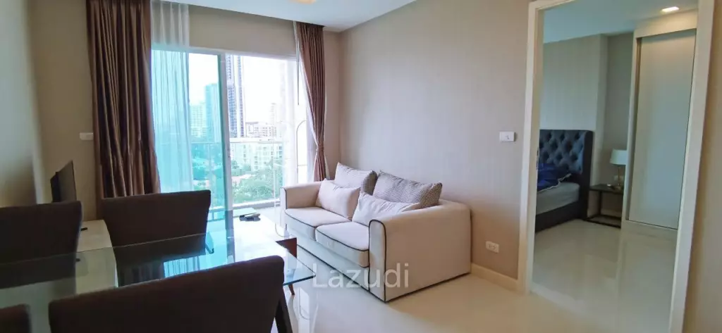 One Tower Condo for Sale in Pratumnuk