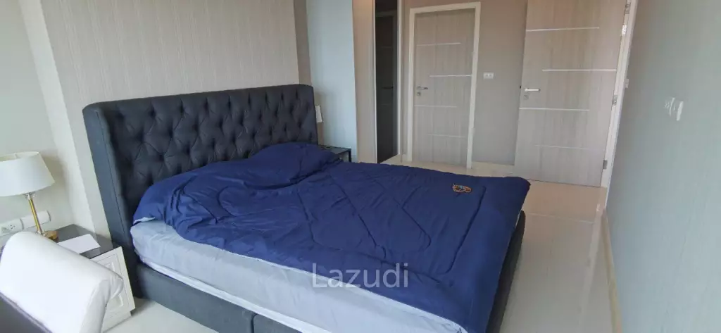 One Tower Condo for Sale in Pratumnuk