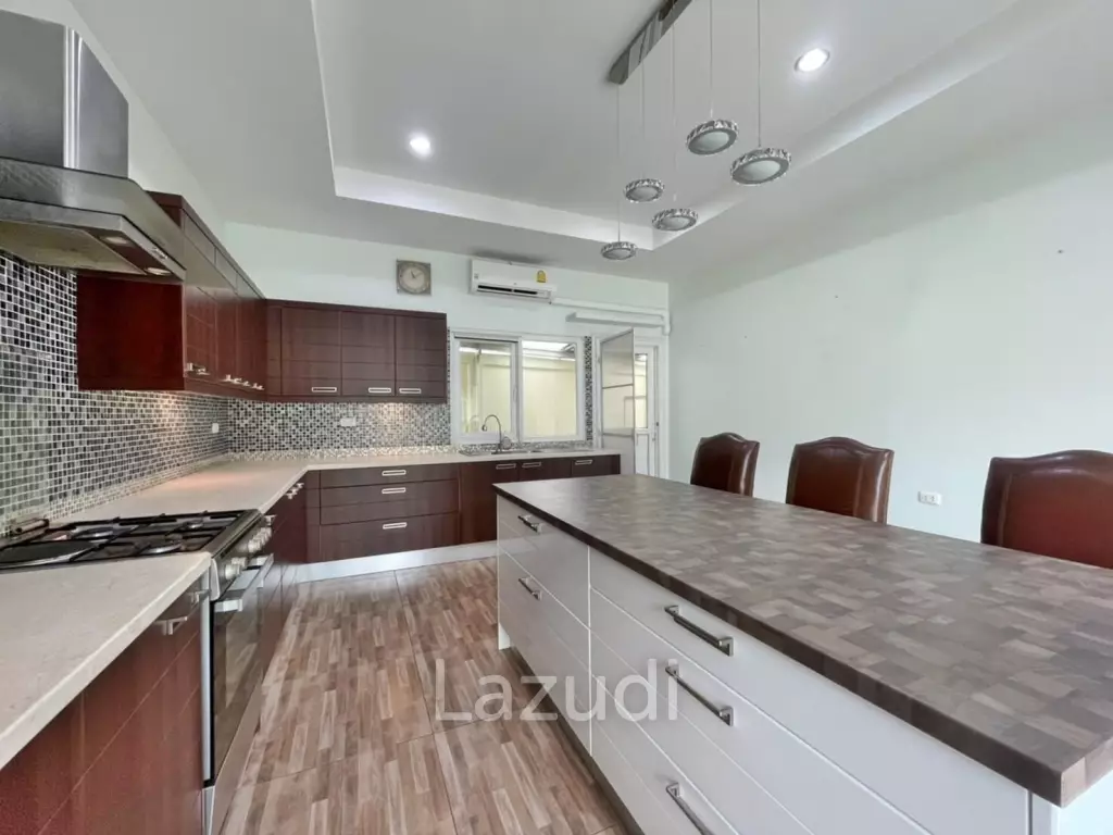 Private Pool House for Sale in East Pattaya