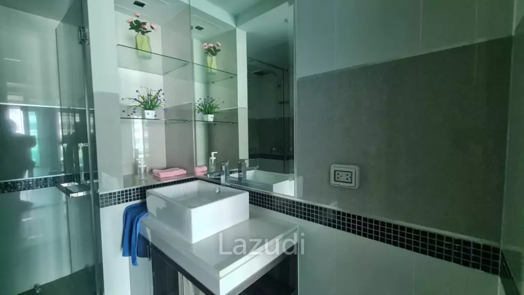 Condo For Rent in Wong Amat Tower Bang Lamung, Chonburi