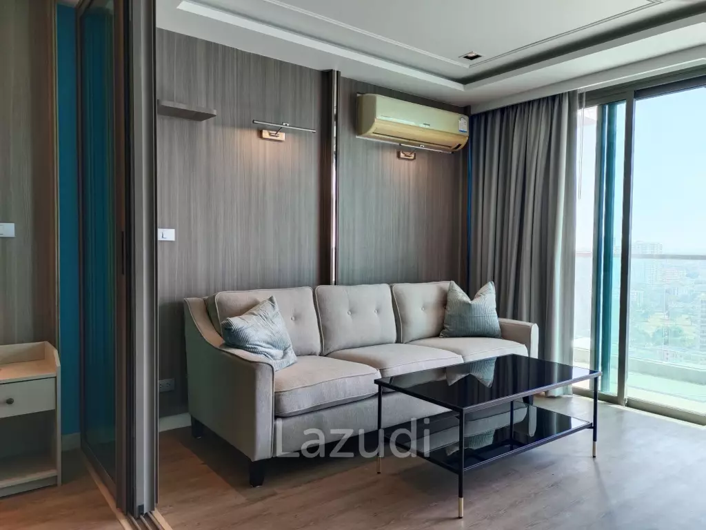 Condo For Rent in Wong Amat Tower Bang Lamung, Chonburi