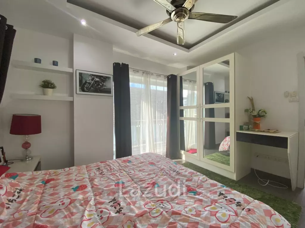 Popular Area Condo for Sale at Tudor Court