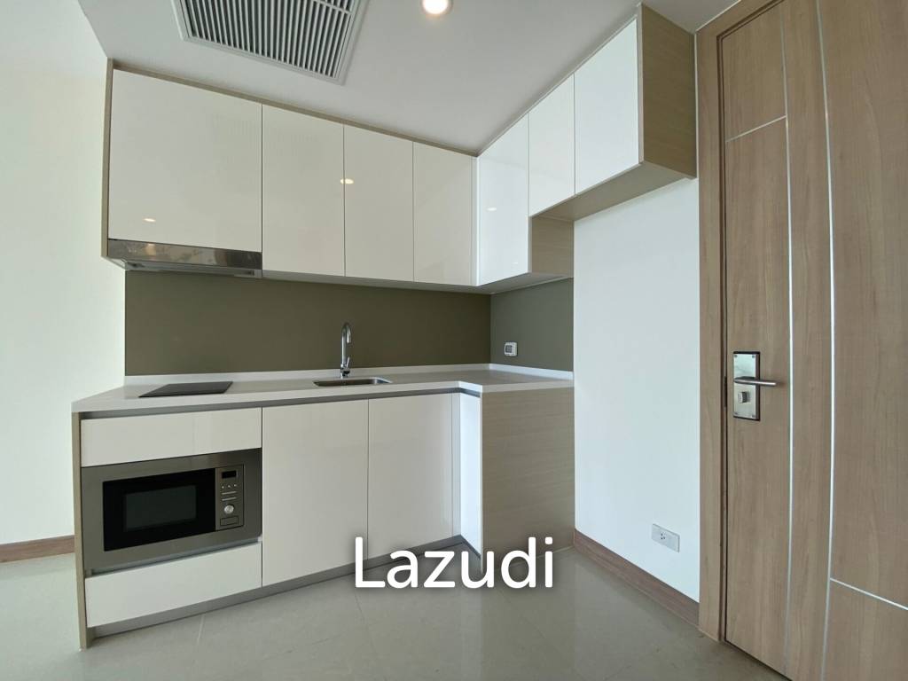Unfurnished Riviera Jomtien Condo for Sale