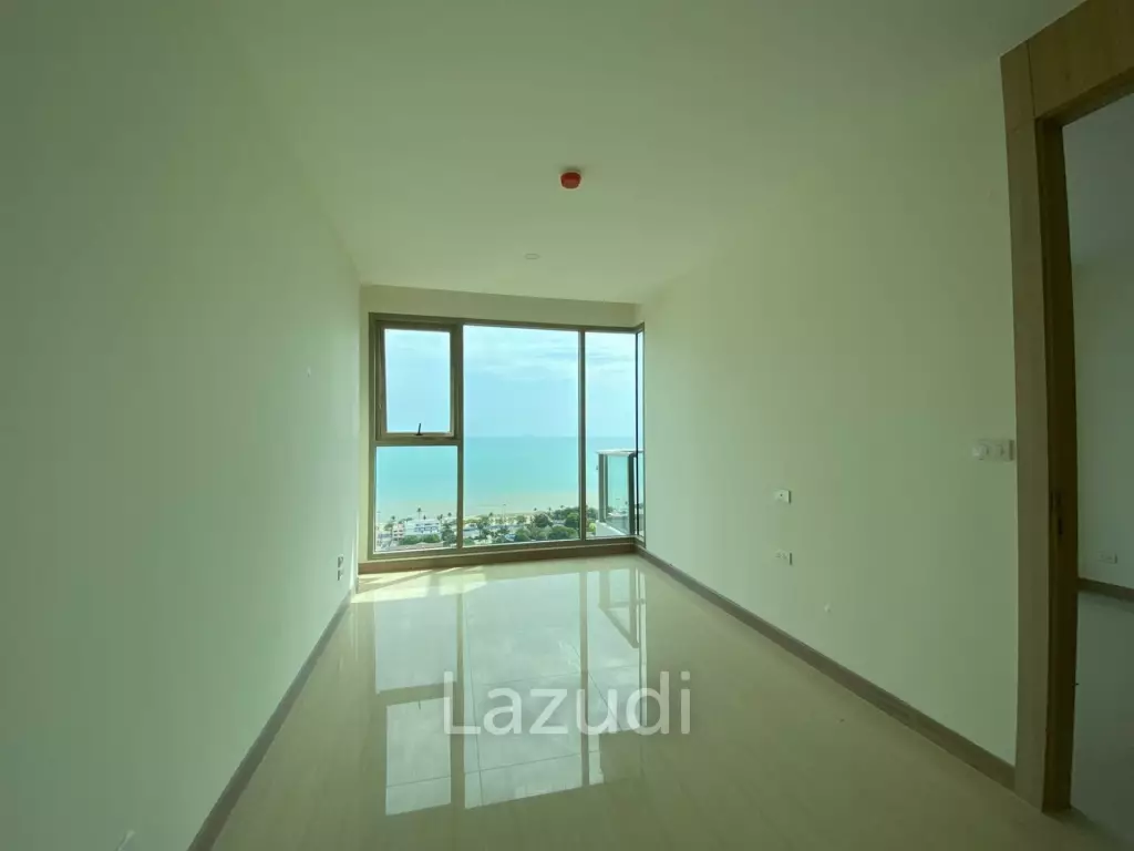 Unfurnished Riviera Jomtien Condo for Sale