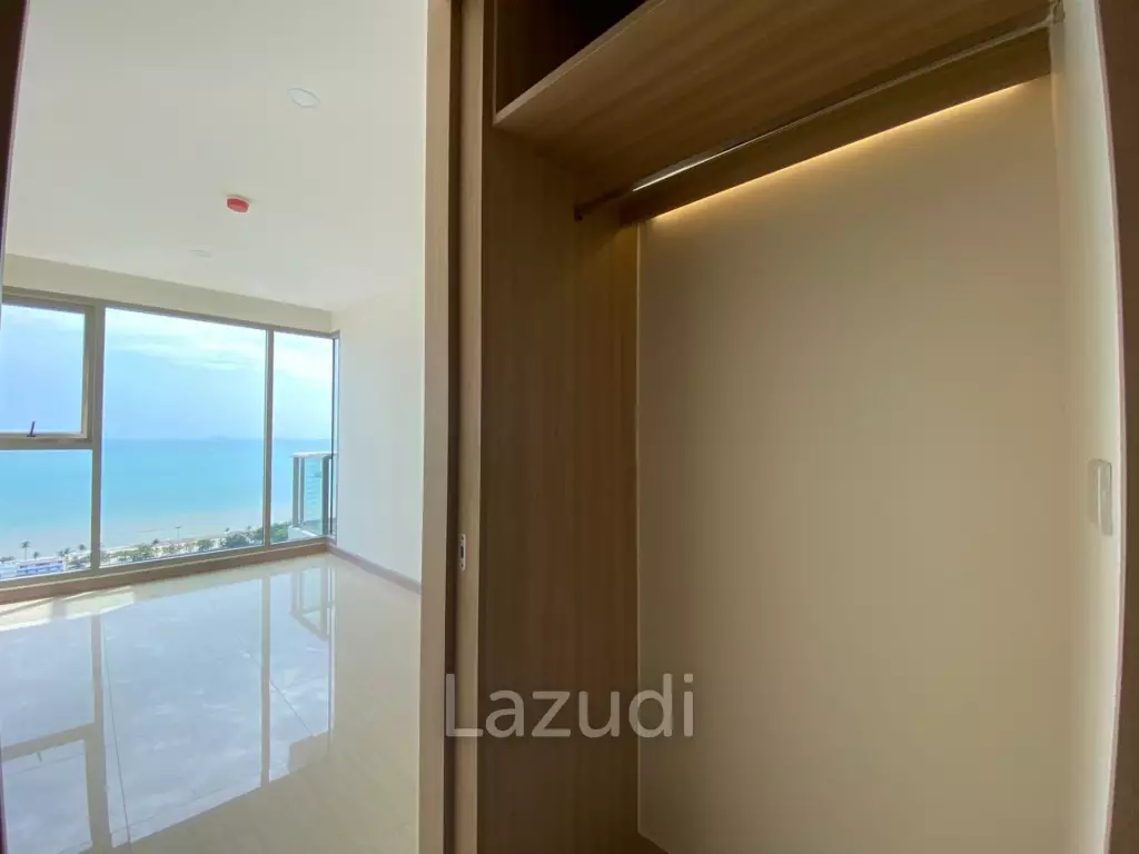 Unfurnished Riviera Jomtien Condo for Sale