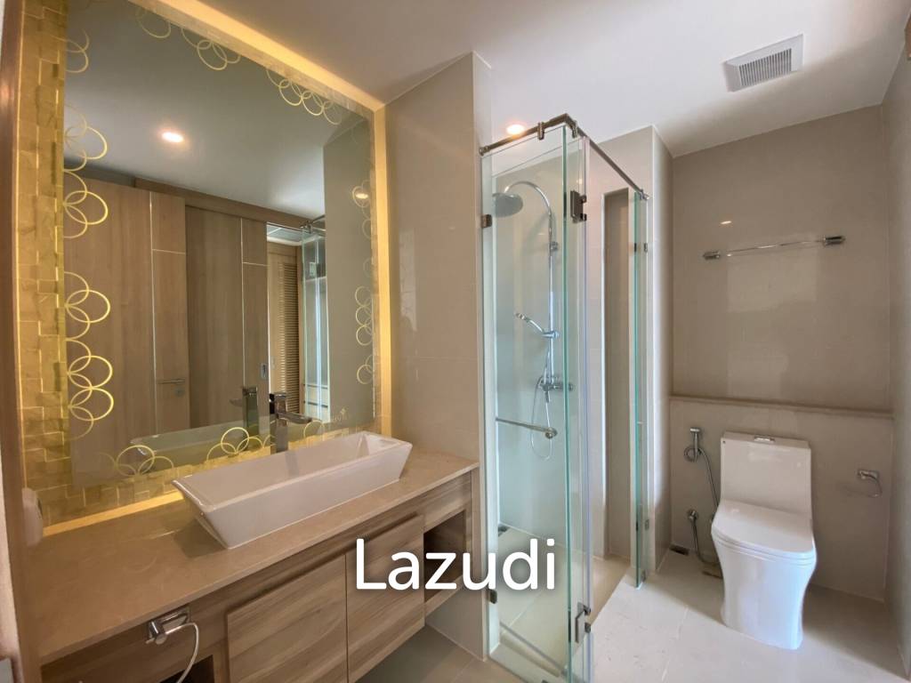 Unfurnished Riviera Jomtien Condo for Sale