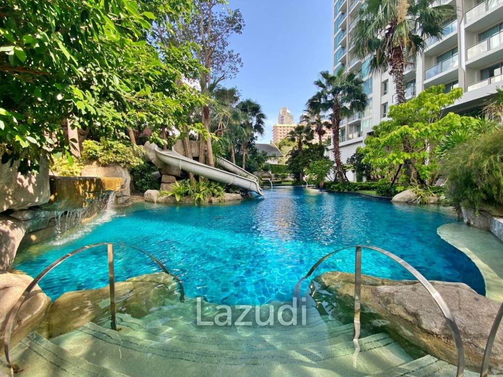 Pool Views Riviera Wongamat Condo for Sale