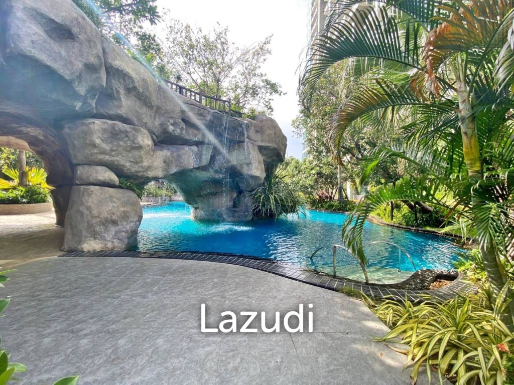 The Riviera Wong Amat Condo for Sale