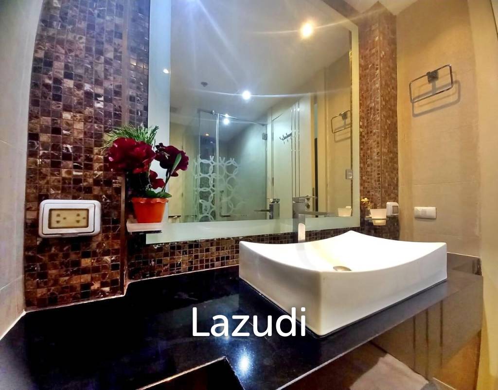 Pratumnak Hill Cosy Beach View Condo for Sale
