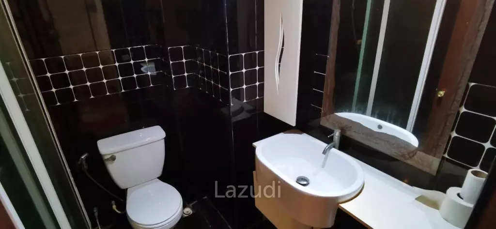Shinnig Star Condo for Sale in Jomtien