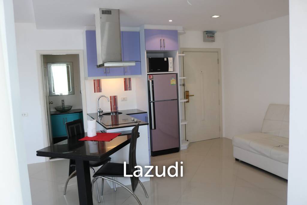 Jomtien Jada Beach Condo for Sale in Pattaya