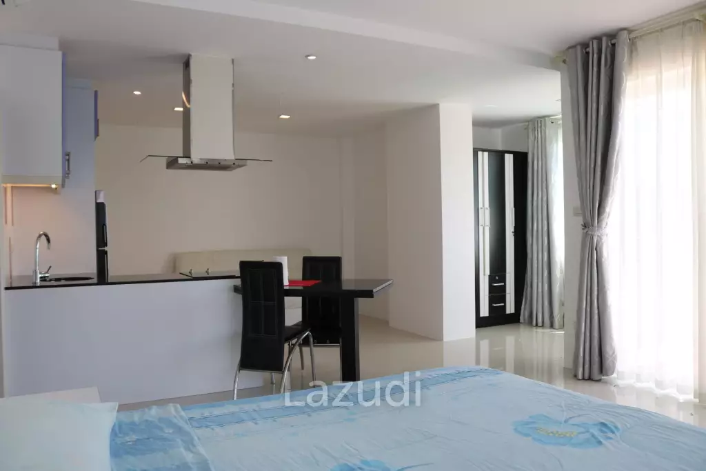 Jomtien Jada Beach Condo for Sale in Pattaya