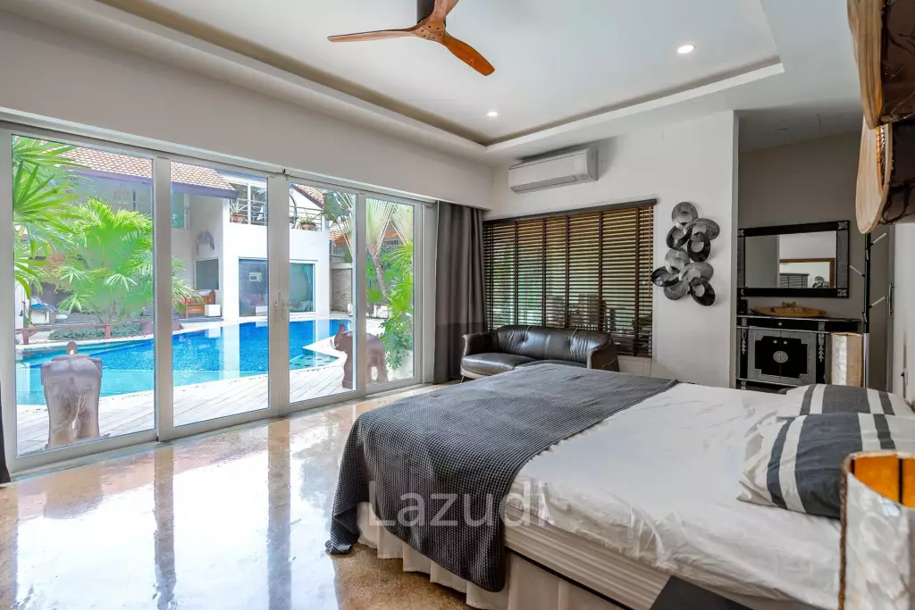 Pool Villa House for Sale in Pratumnak Hill