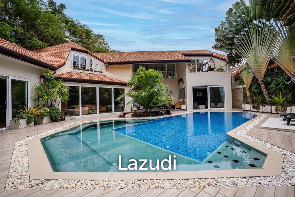 Pool Villa House for Sale in Pratumnak Hill