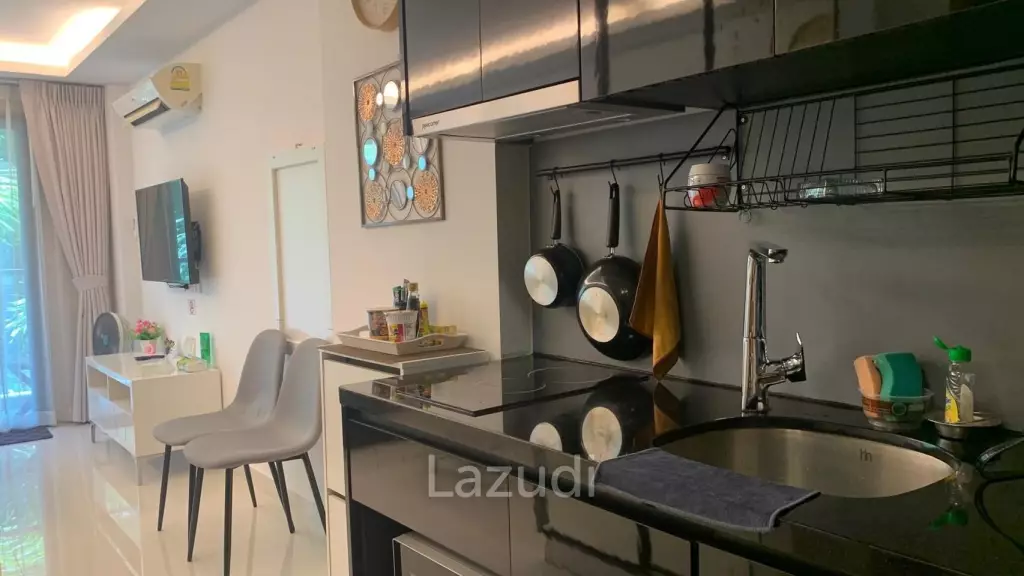 Studio Condo at Club Royal Wong Amat for Sale