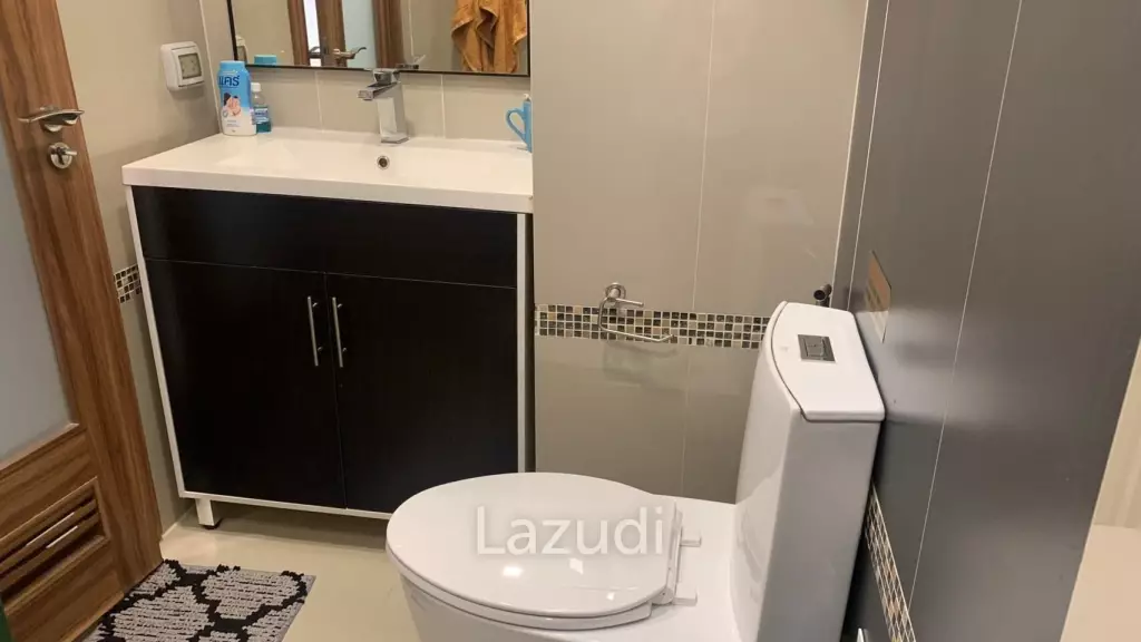 Studio Condo at Club Royal Wong Amat for Sale